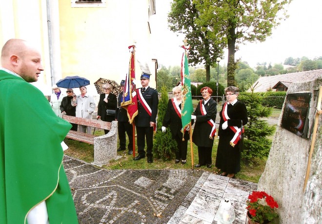 Spotkanie przy obelisku Sybiraków