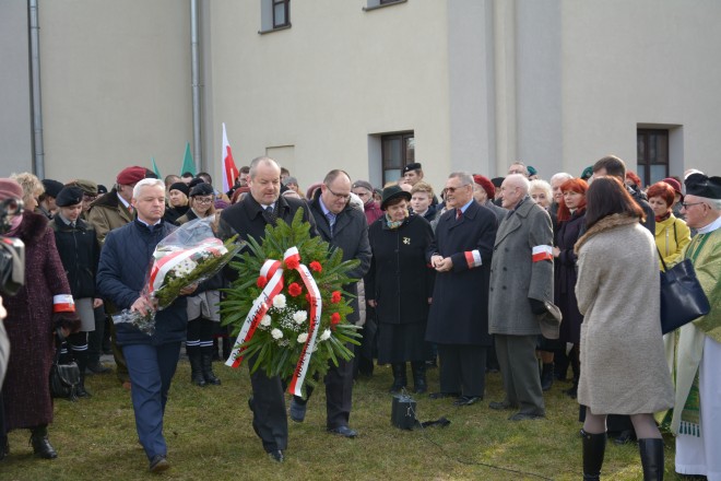 Wójt Andrzej Huk, wicestarosta Marek Kudła, sekretarz gminy Orły Jan Janusz