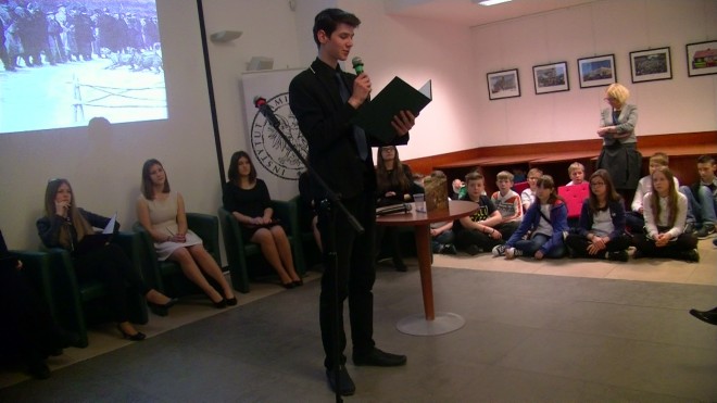 Występ młodzieży XLVI LO im. Stefana Czarnieckiego w Warszawie