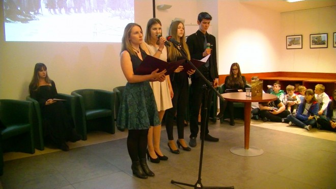 Występ uczniów pt. „Losy zesłańców Sybiru”