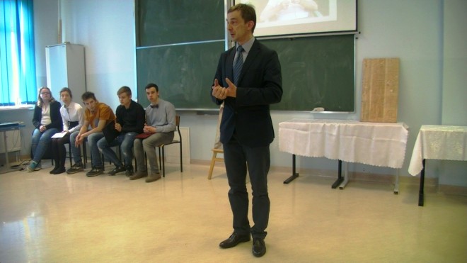 Dyrektor Łukasz Zięba