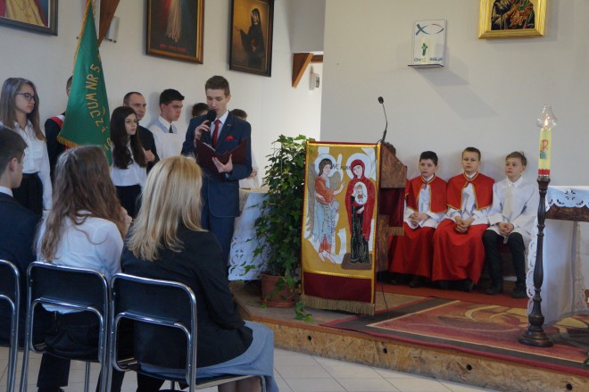 Msza święta w kościele Świętej Bożej Opatrzności