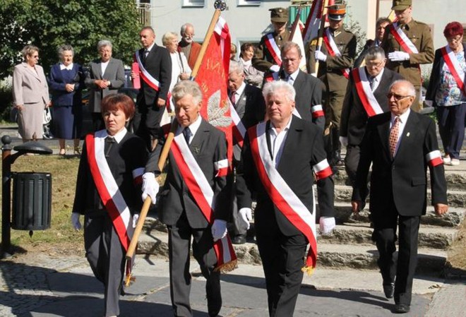 Wejście pocztów sztandarowych