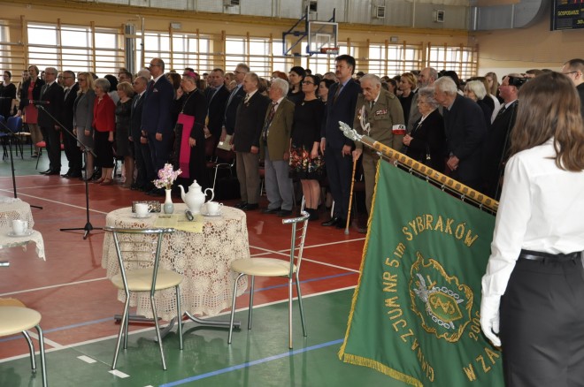 Uroczystość w Gimnazjum nr 5