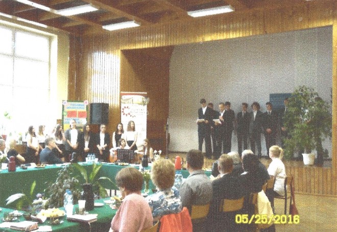 Występ młodzieży Zespołu Szkół Mechanicznych im. Zesłańców Sybiru