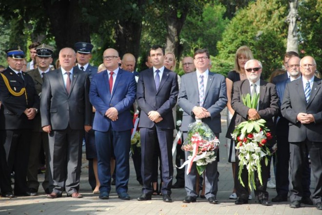 przedstawiciele władz lokalnych