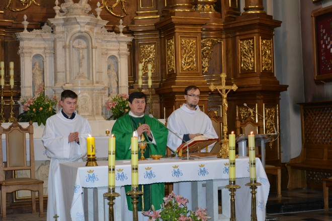 Msza święta – ks. prałat Jan Mazurek