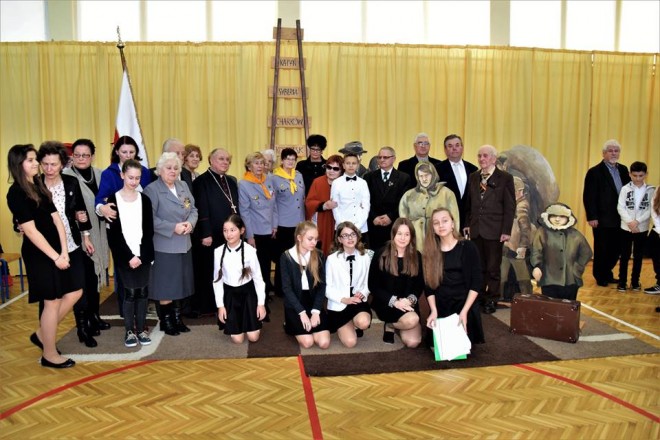 Uroczystości w Szkole Podstawowej nr 5 w Łomży