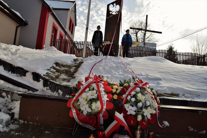 Odsłonięcie pomnika Pamięci Ofiar Sybiru w Podgórzu