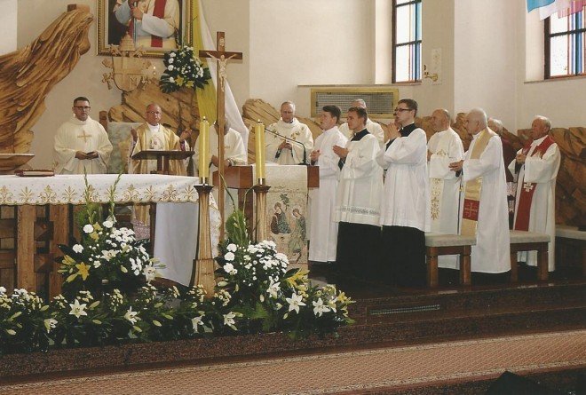 Msza święta w kościele Pierwszych Męczenników Polski