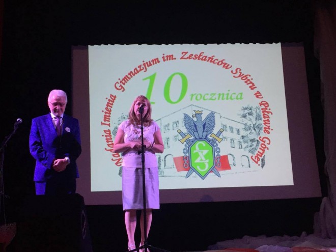 Sekretarz generalny ZG ZS Eugeniusz Kuszka i burmistrz Piławy Górnej Zuzanna Bielawska