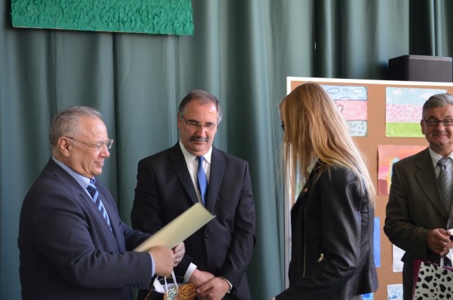 Wręczenie nagród uczniom